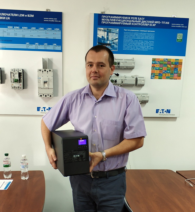 Модель 9SX оптимально підходить для замовників, яким важлива низька ціна і потрібна модель формату Tower.