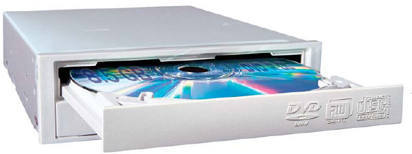 Мультиформатный пишущий привод NEC ND-3540 является одной из наиболее удачных моделей украинского рынка приводов DVD+/-RW как по количеству продаж, так и по статистике отказов