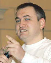 Сергей Шевченко, мпециалист по применению продукции Intel: к концу 2006 года 85% поставляемых серверных процессоров Intel будут многоядерными