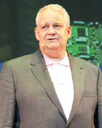 Стив Чейз отметил рост рынка ИКТ в России и выразил надежду на поддержку индустрии со стороны государства