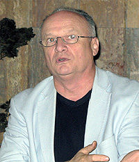 Анатолий Зарахович: «Возможность привлечь к решению проблем непосредственных разработчиков — одно из неоспоримых преимуществ внедрения Avalon Net»