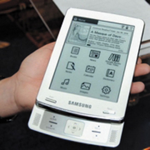 ����������� ����� E101 �� Samsung � �������������� ����������� ����������� � ���������� ��� �������