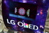 LG представила самые большие OLED-дисплеи в мире