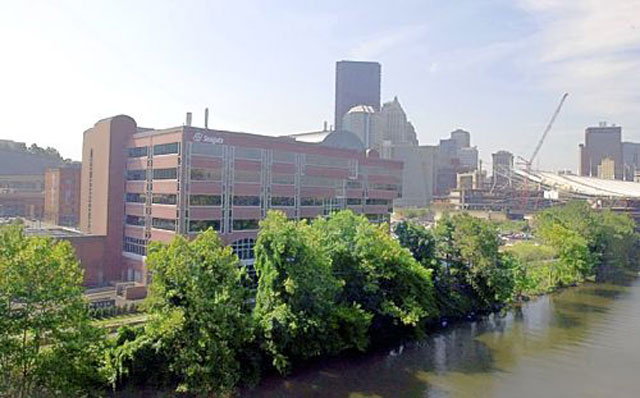 Seagate ������ � Western Digital �������� ���������� � ���� �������������� HDD